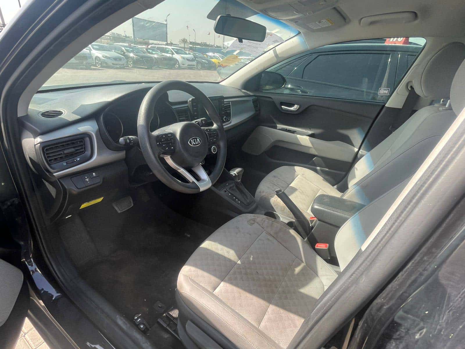 KIA RIO - Exterior