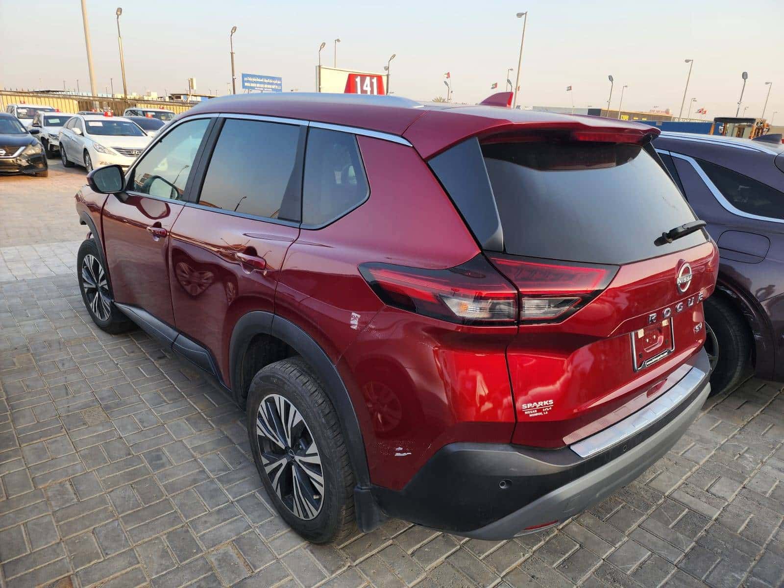 Nissan Rogue 2023 thumbnail 5
