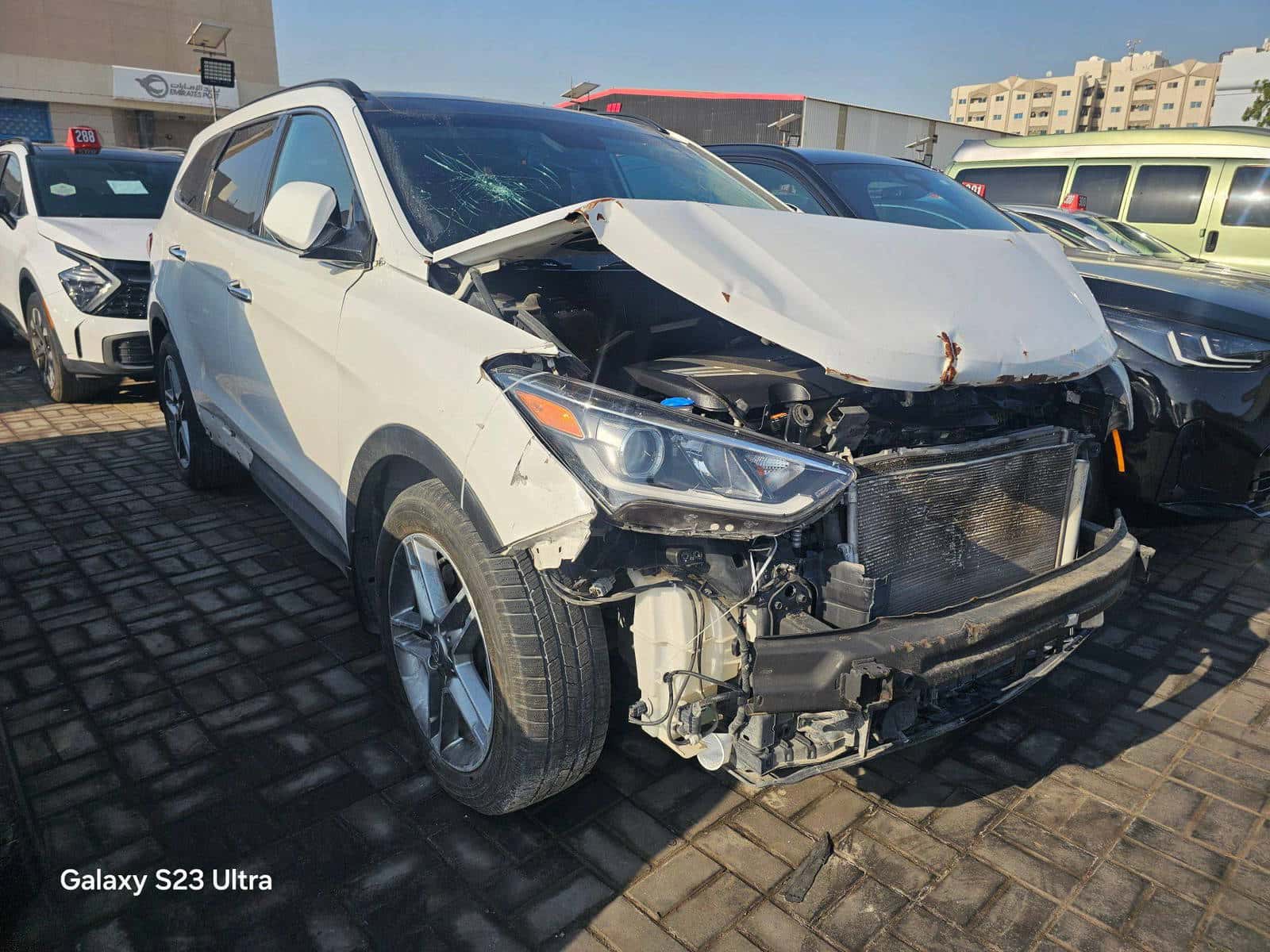 HYUNDAI SANTA FE - Exterior