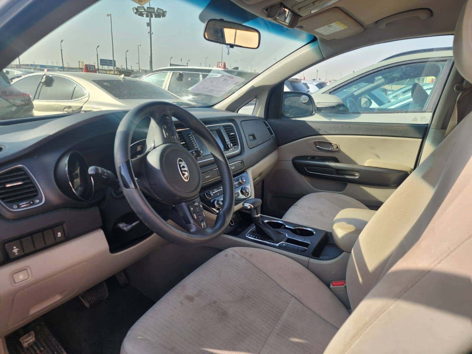 KIA SEDONA - Exterior