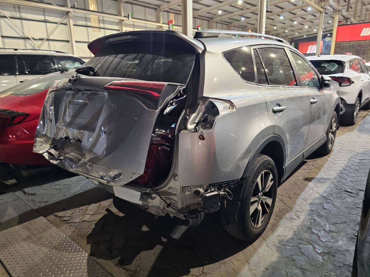 TOYOTA RAV4 2018 thumbnail 5