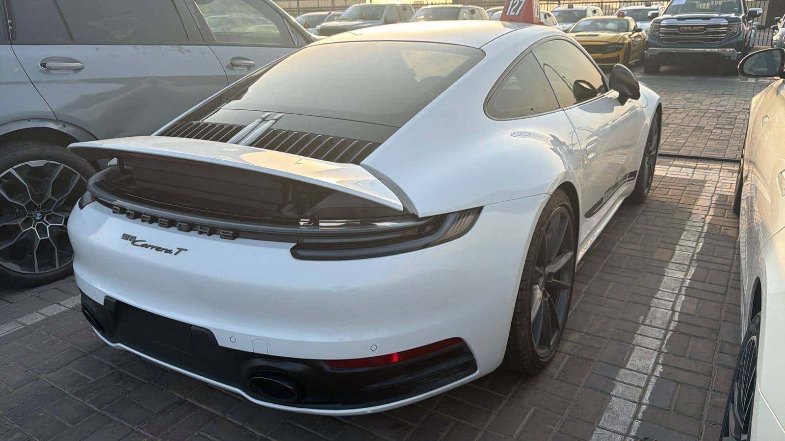 Porsche 911 2024 thumbnail 5