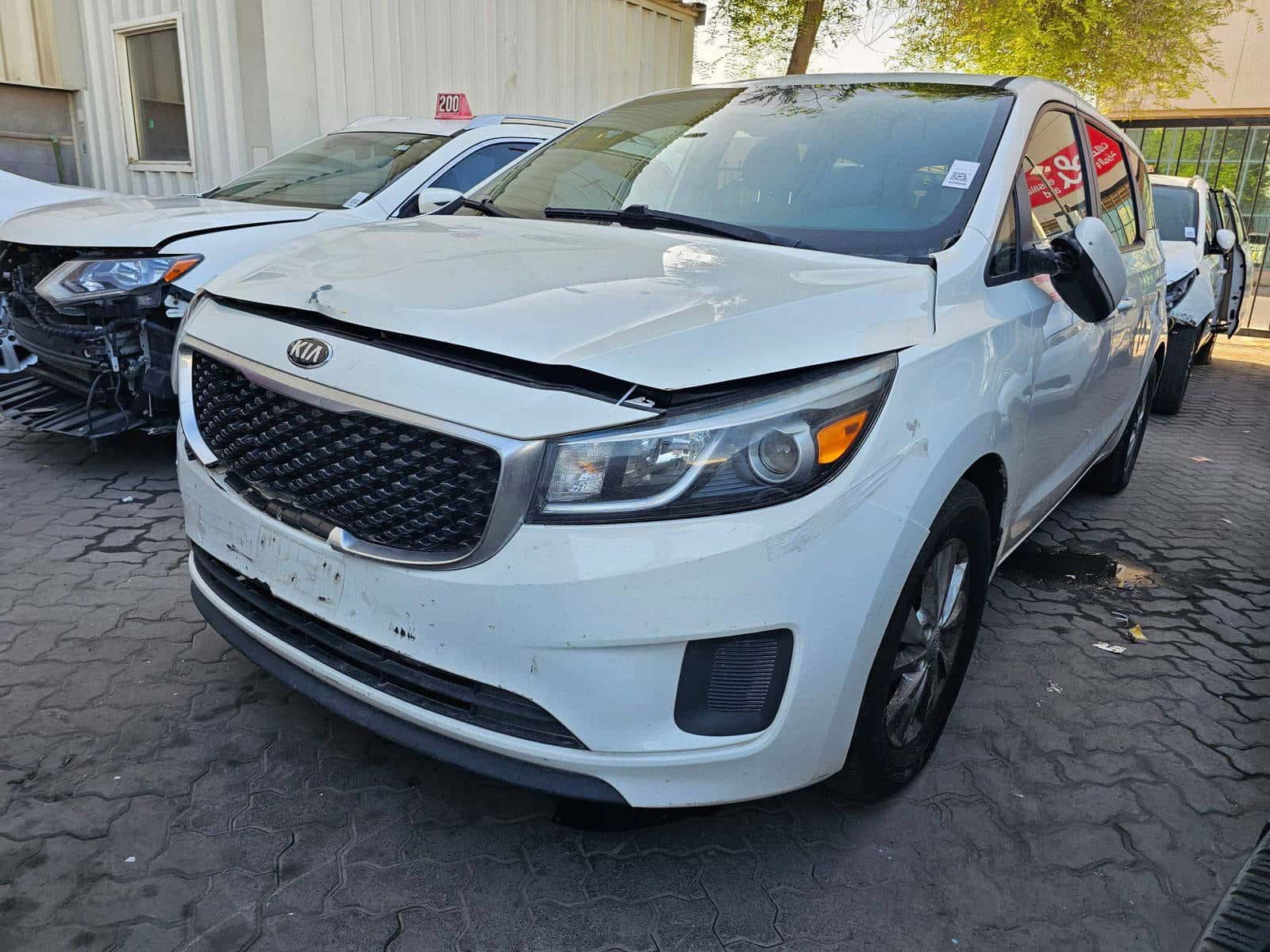 KIA SEDONA 2016 thumbnail 4