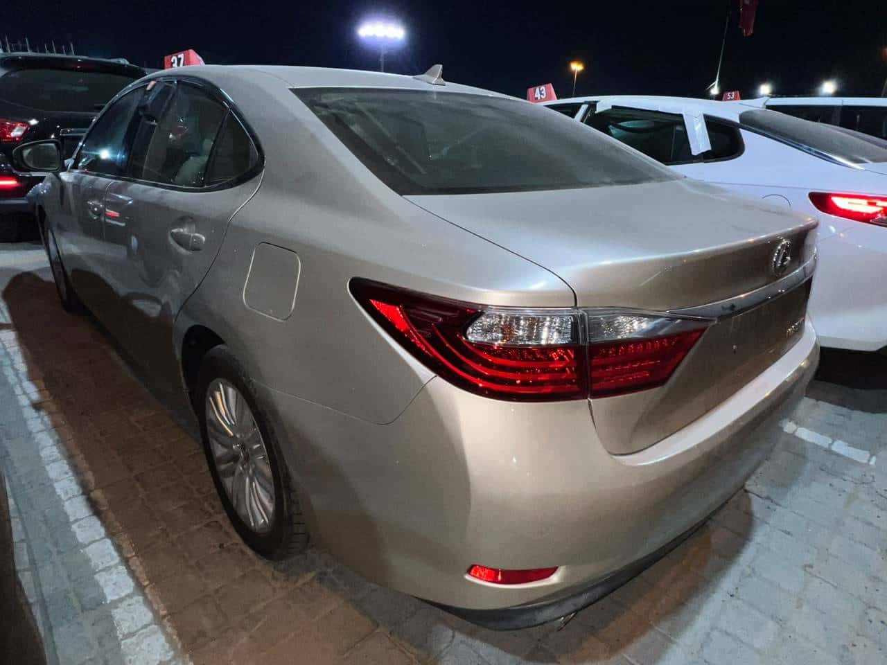 Lexus ES 350 2013 thumbnail 2