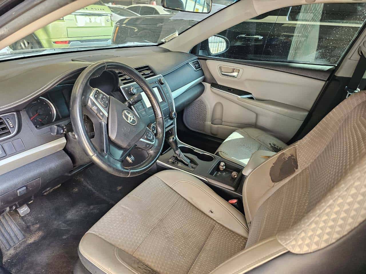 TOYOTA CAMRY - Exterior