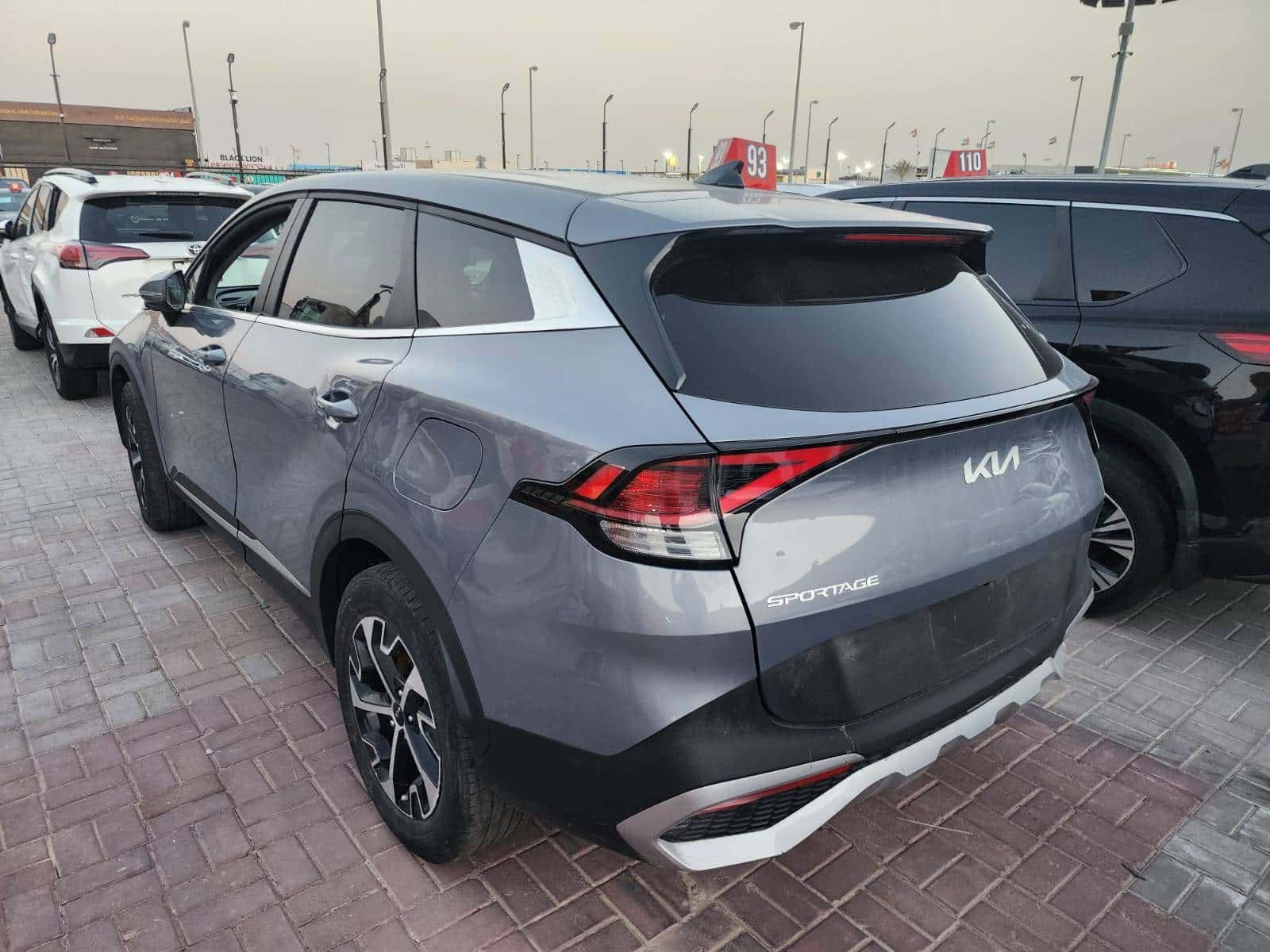 KIA SPORTAGE 2023 thumbnail 5