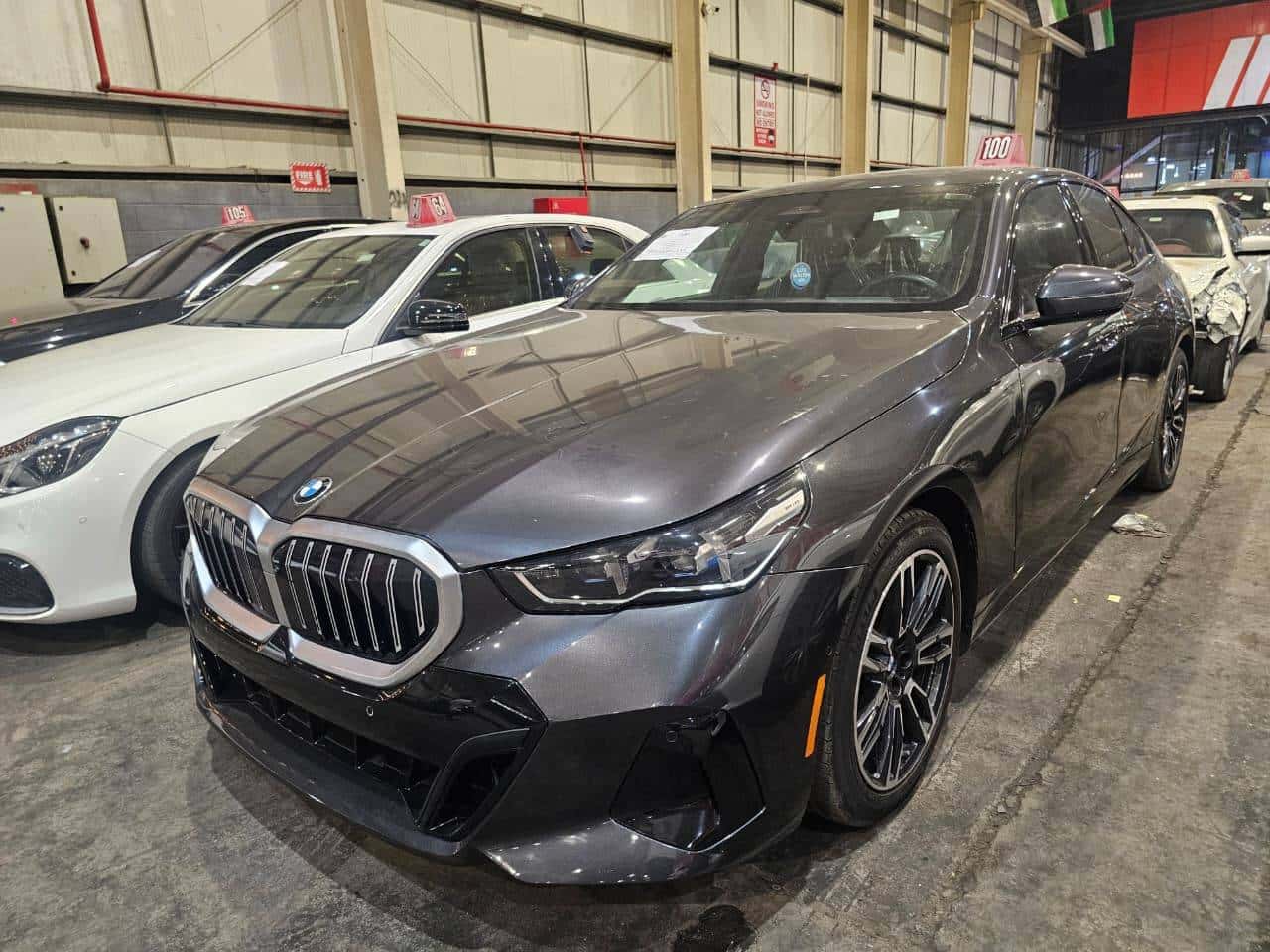 BMW 530i 2025 thumbnail 5