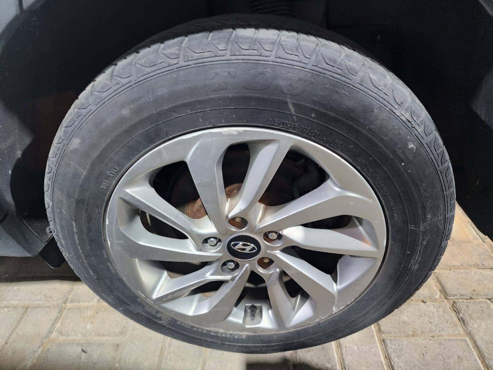 HYUNDAI TUCSON - Exterior