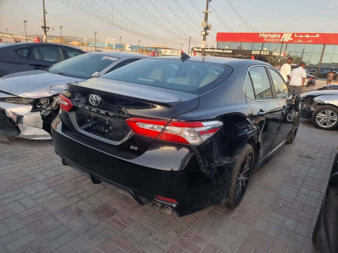 Toyota Camry 2020 thumbnail 3