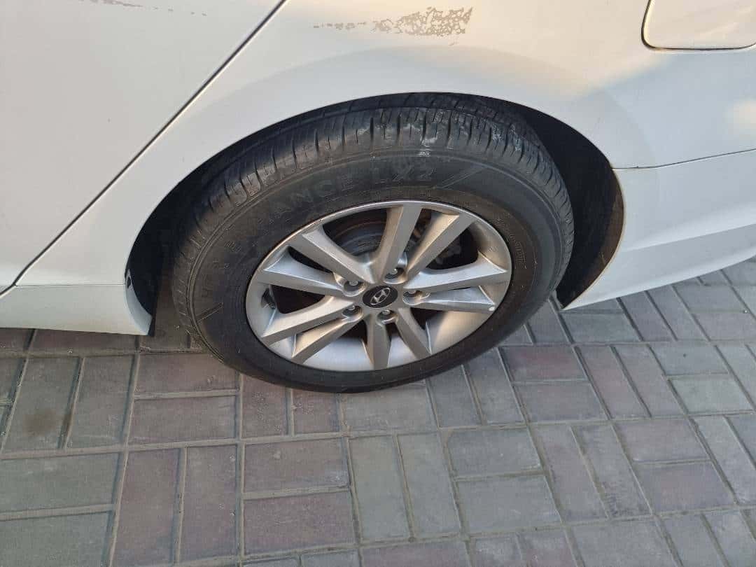 HYUNDAI SONATA - Exterior