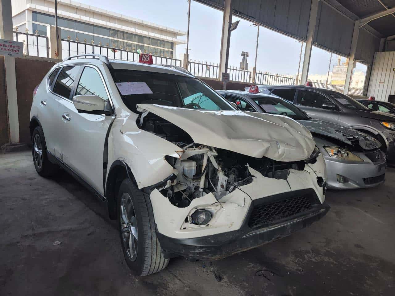 Nissan Rogue 2015 thumbnail 2