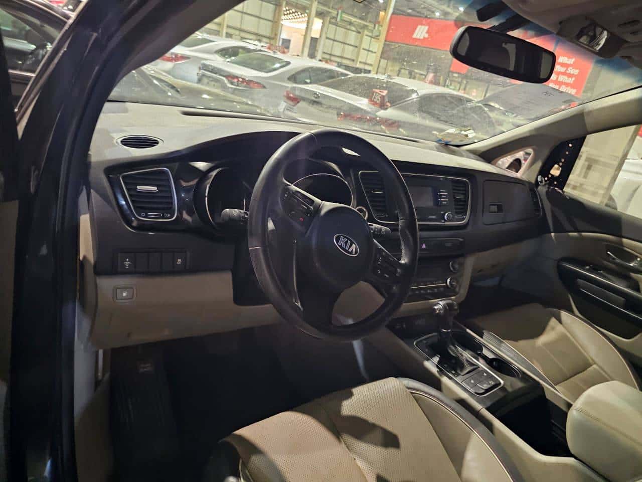 KIA SEDONA 2016 thumbnail 6