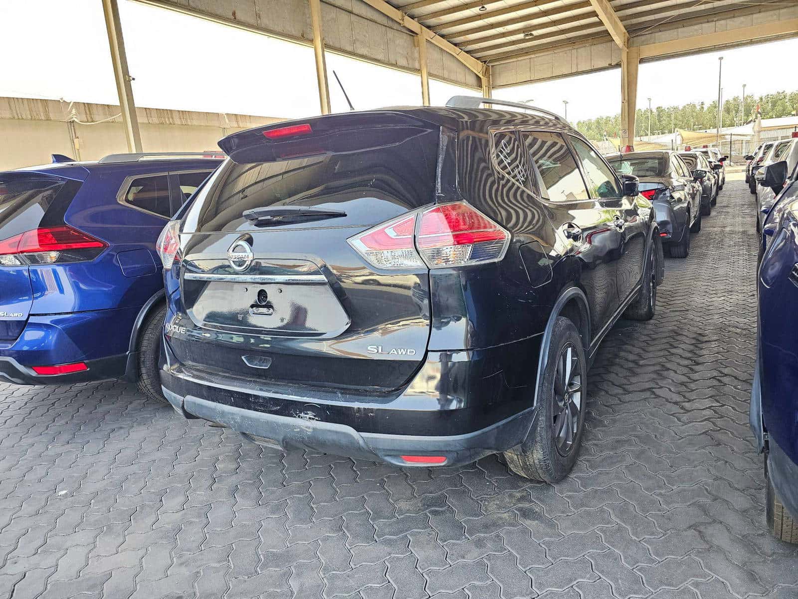 NISSAN ROGUE - Exterior
