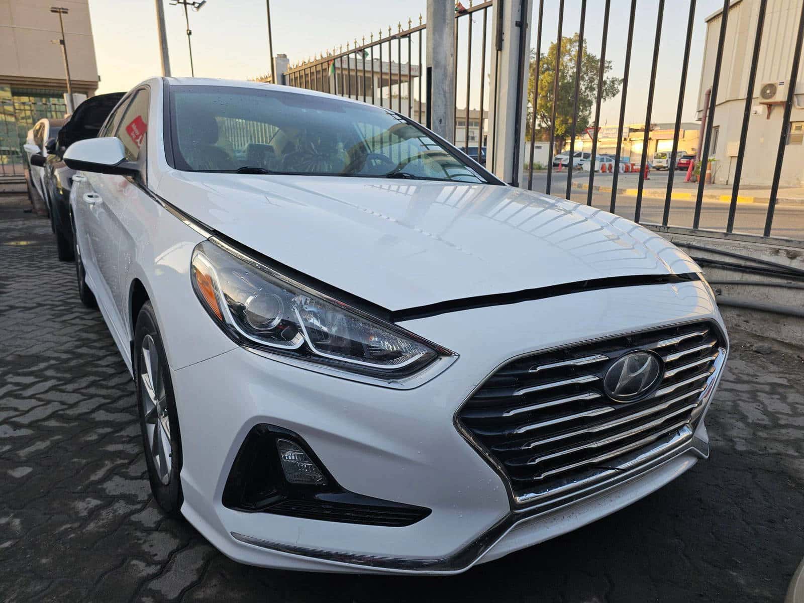 HYUNDAI SONATA - Exterior