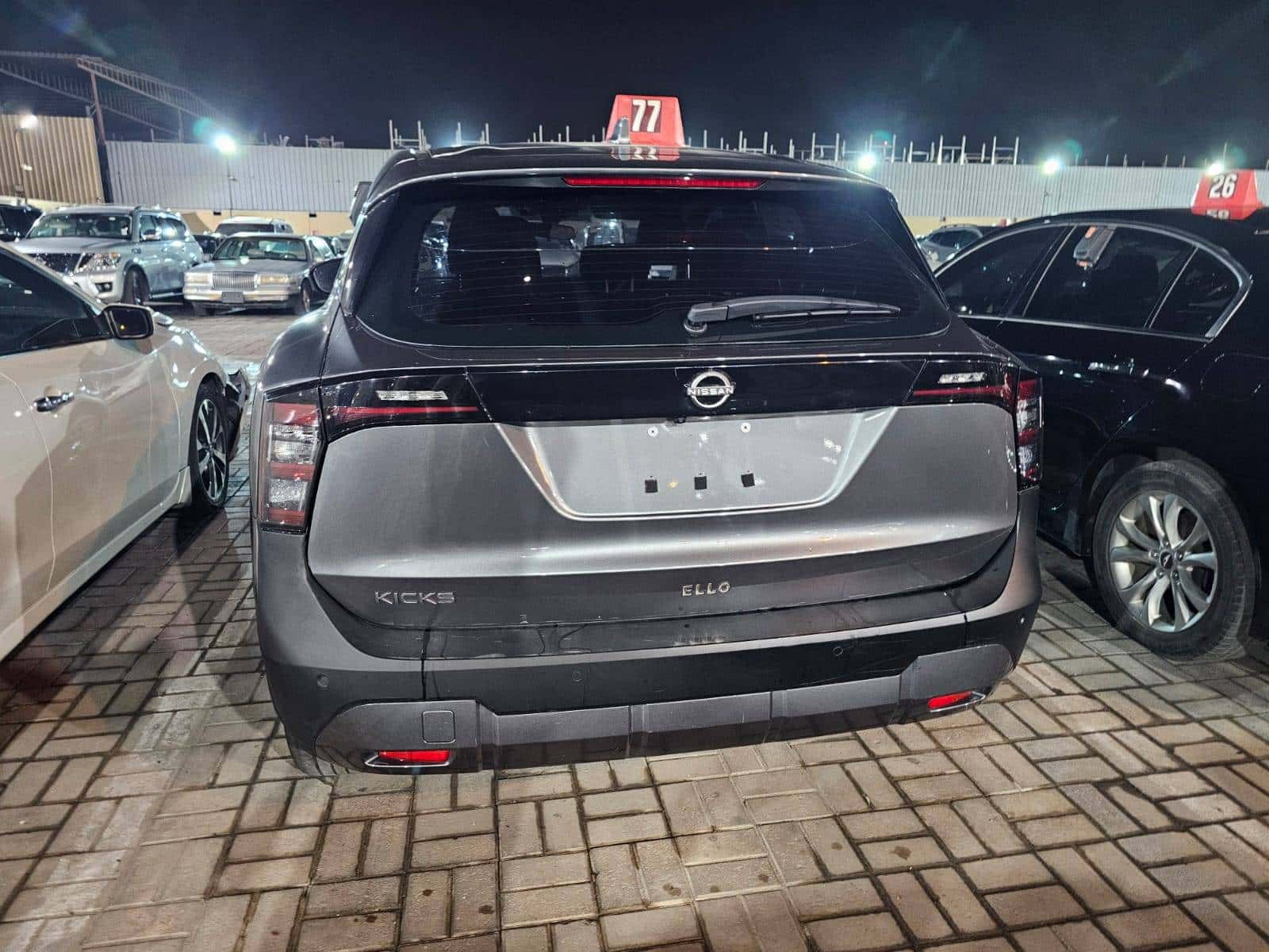Nissan Kicks 2025 thumbnail 3