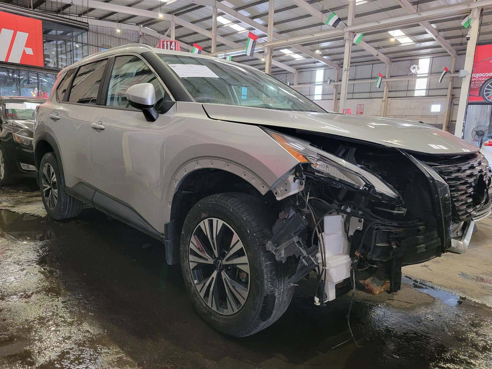 Nissan Rogue 2023 thumbnail 3