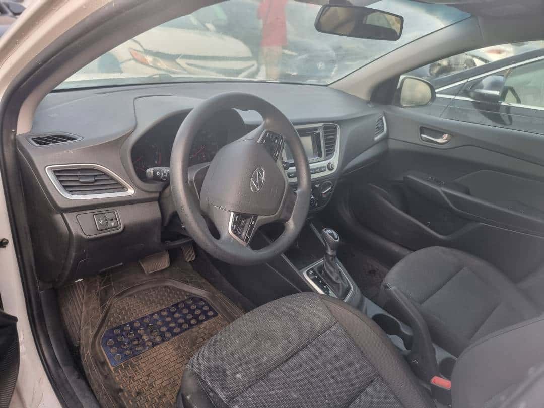 Hyundai Accent 2021 thumbnail 6