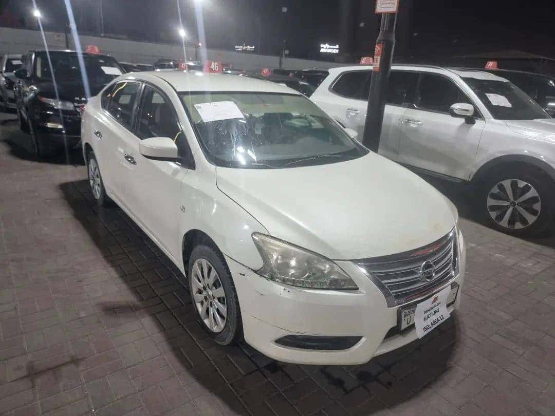 Nissan Sentra 2020 thumbnail 1