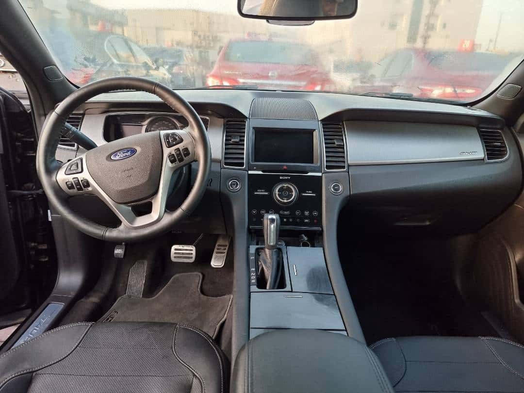 FORD TAURUS - Exterior