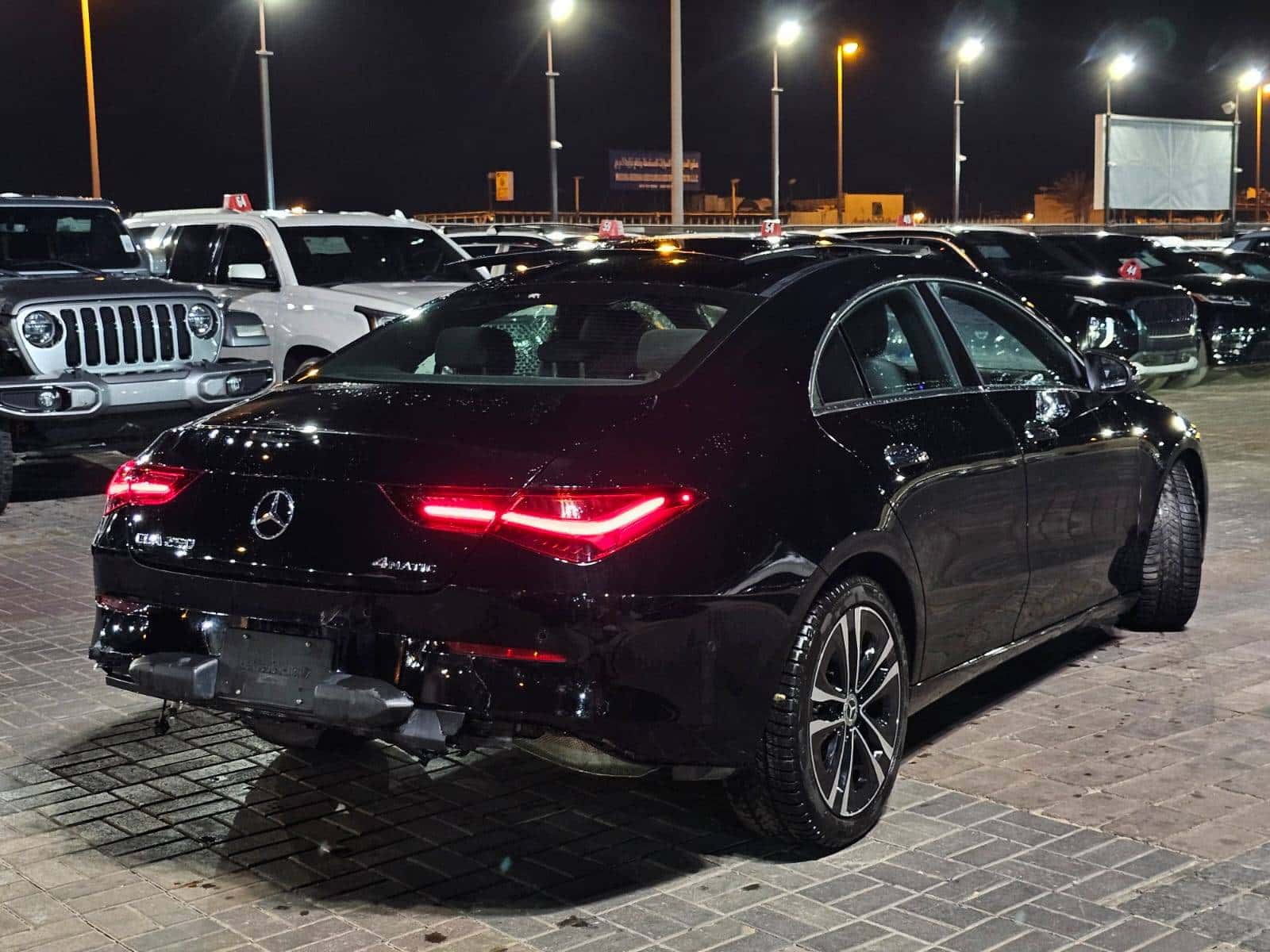 MERCEDES BENZ CLA 250 2025 thumbnail 3