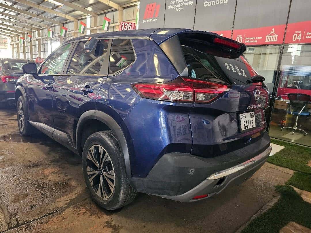 Nissan Rogue 2023 thumbnail 1