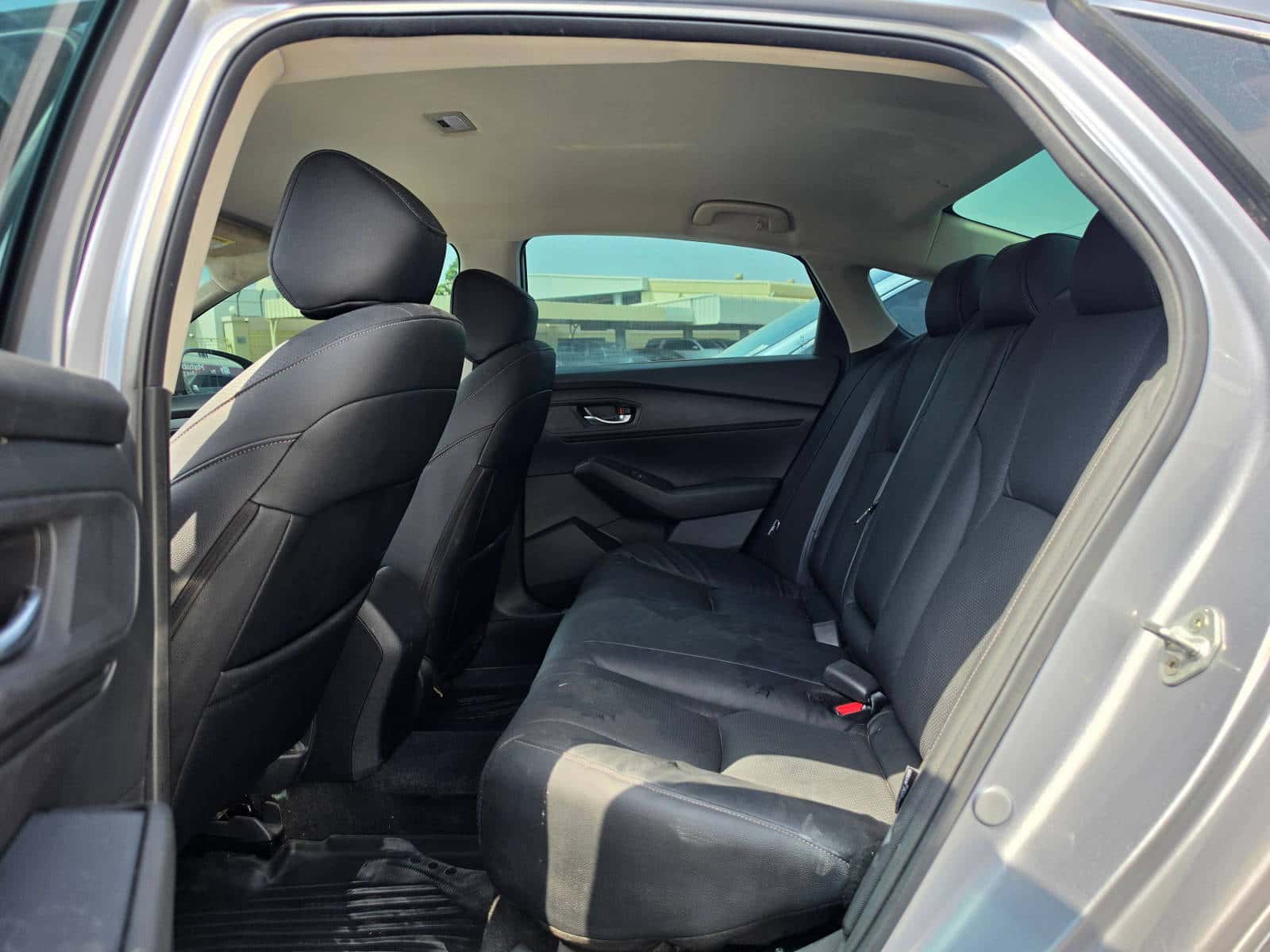 Honda Accord 2023 thumbnail 7