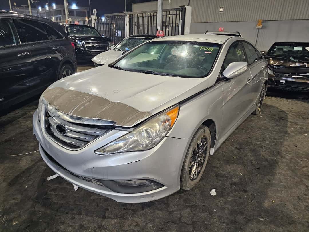 HYUNDAI SONATA - Exterior