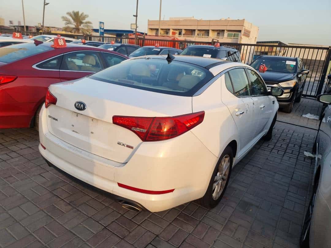 KIA OPTIMA 2013 thumbnail 3