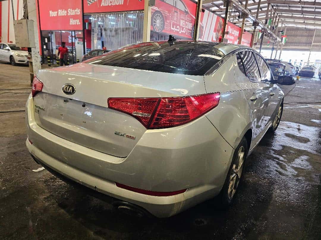Kia Optima 2013 thumbnail 1
