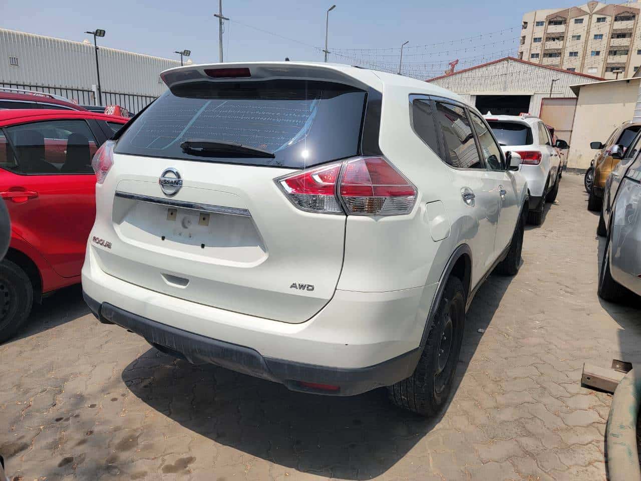 Nissan Rogue 2015 thumbnail 1
