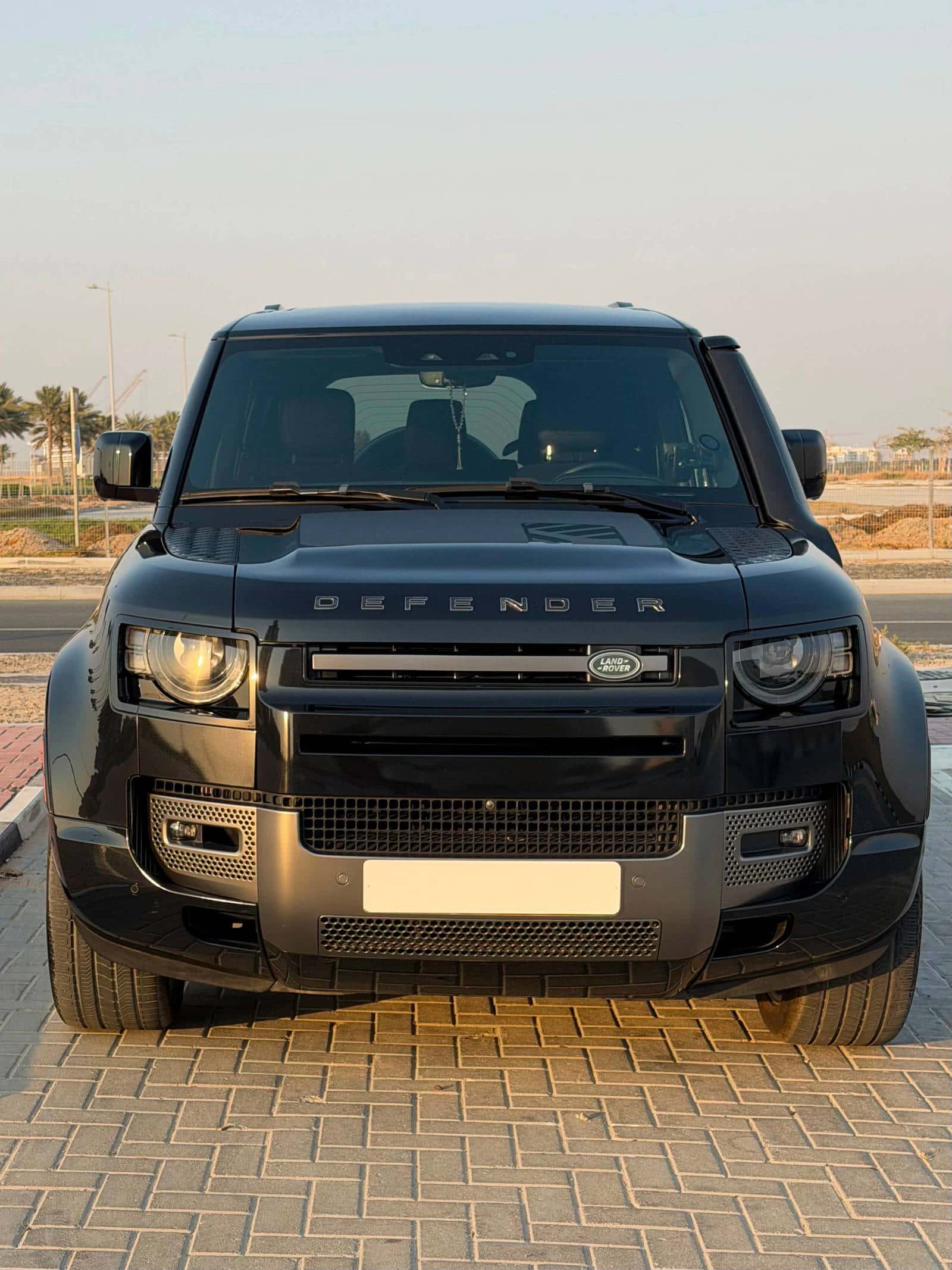Land Rover DEFENDER 130 X DYNAMIC SE 2024 thumbnail 6