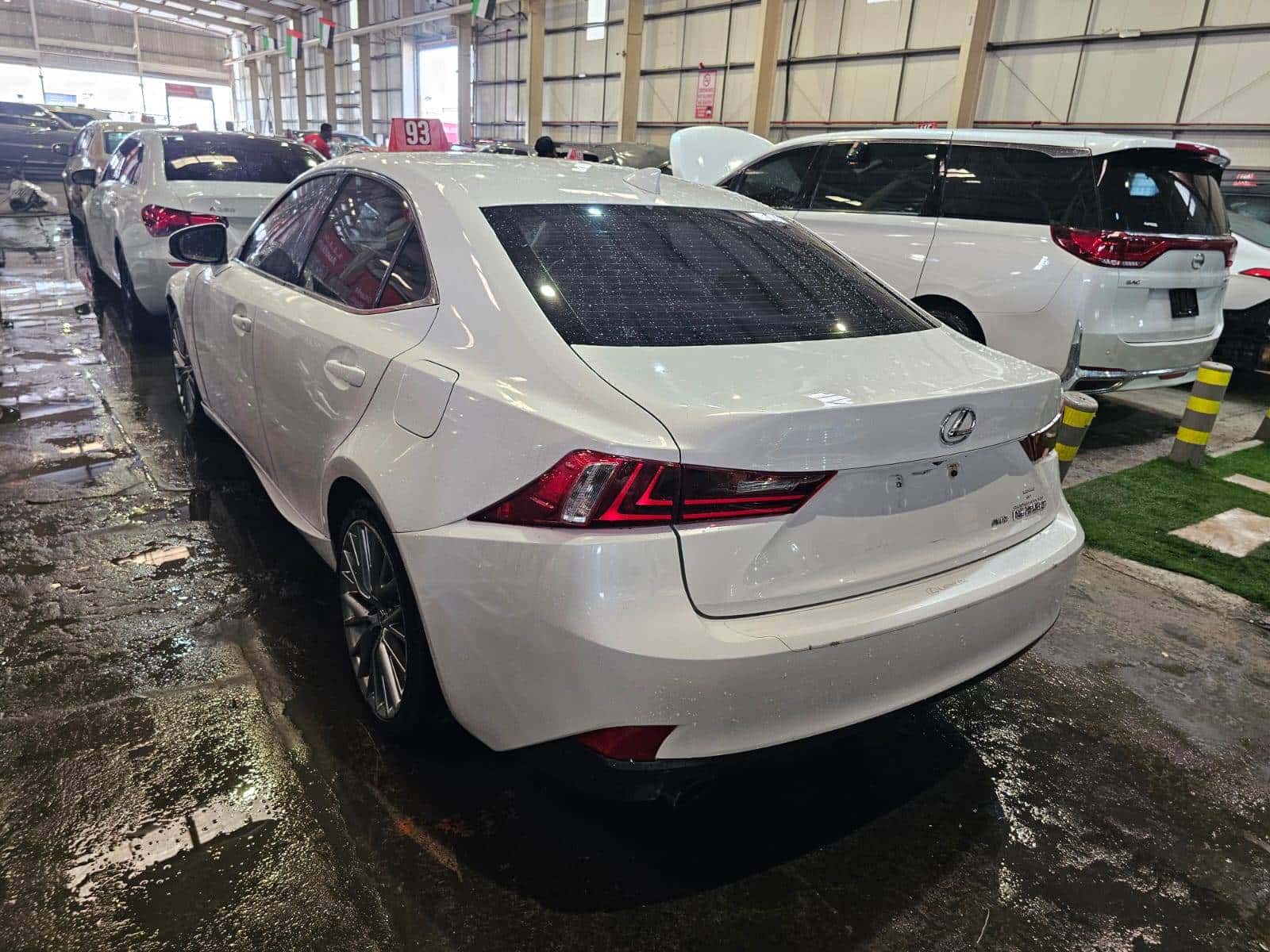 LEXUS IS 250 2014 thumbnail 1