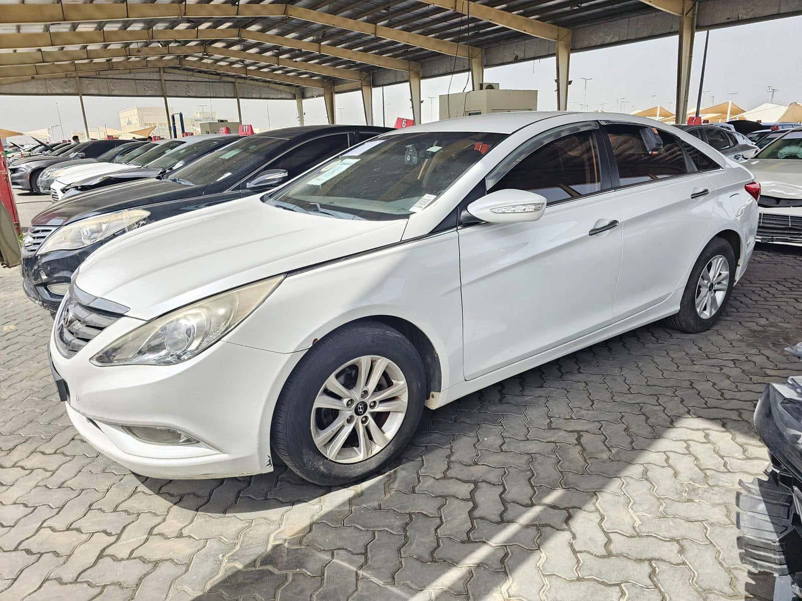 HYUNDAI SONATA - Exterior