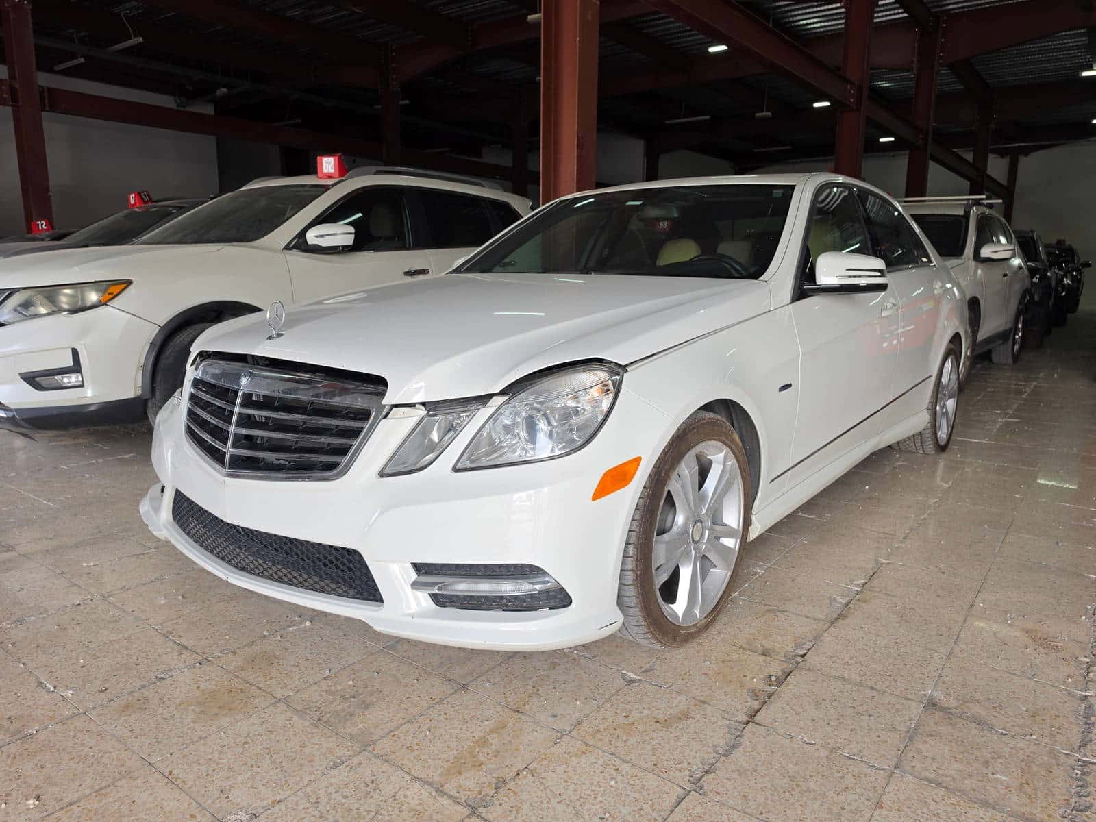 MERCEDES BENZ E 350 2012 thumbnail 2