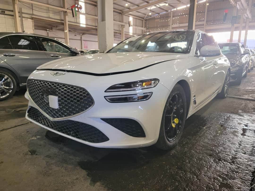 GENESIS G70 - Exterior