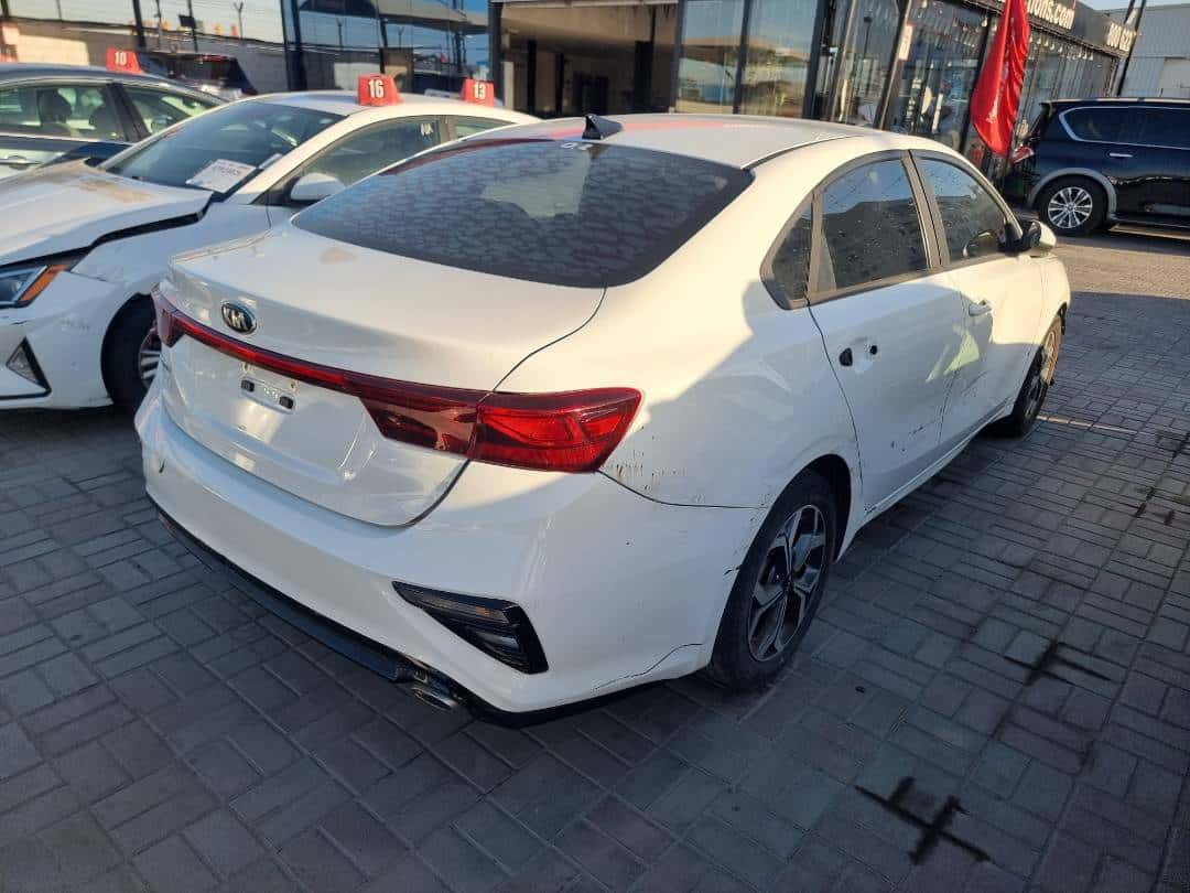 KIA FORTE 2019 thumbnail 3