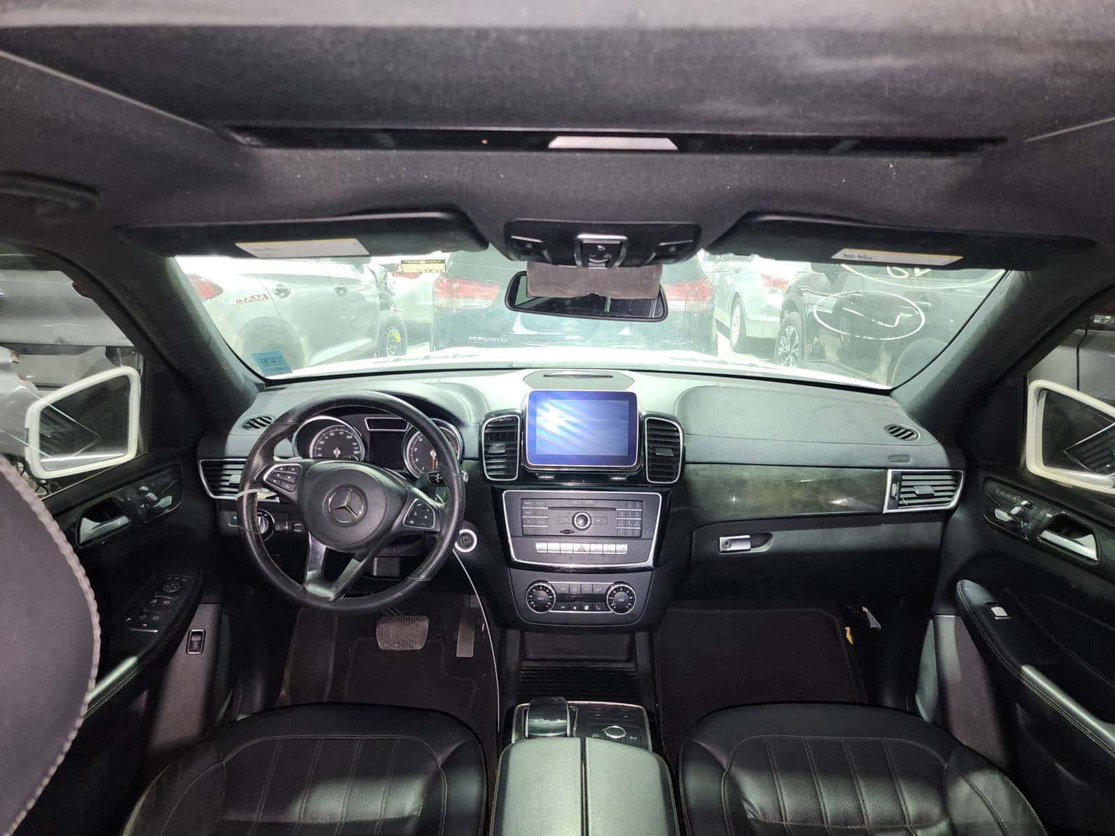 MERCEDES BENZ GLS 450 - Exterior