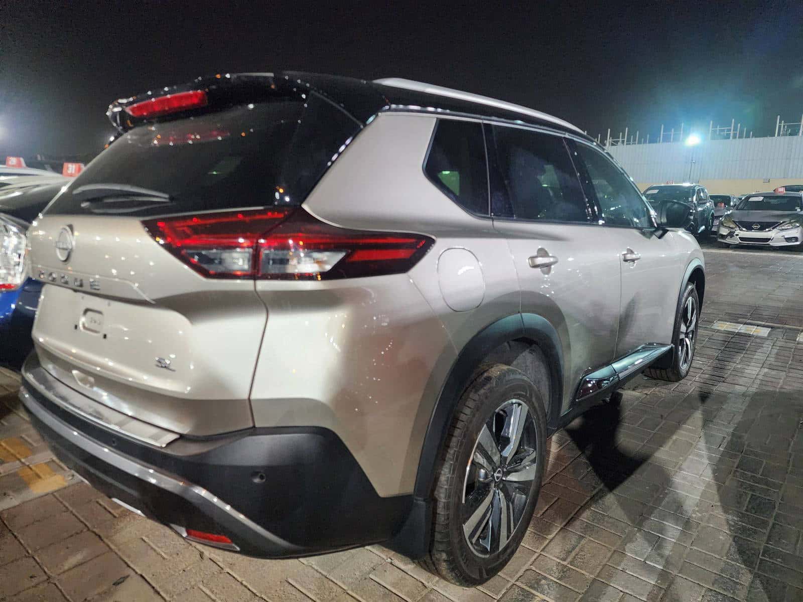 NISSAN ROGUE 2023 thumbnail 5