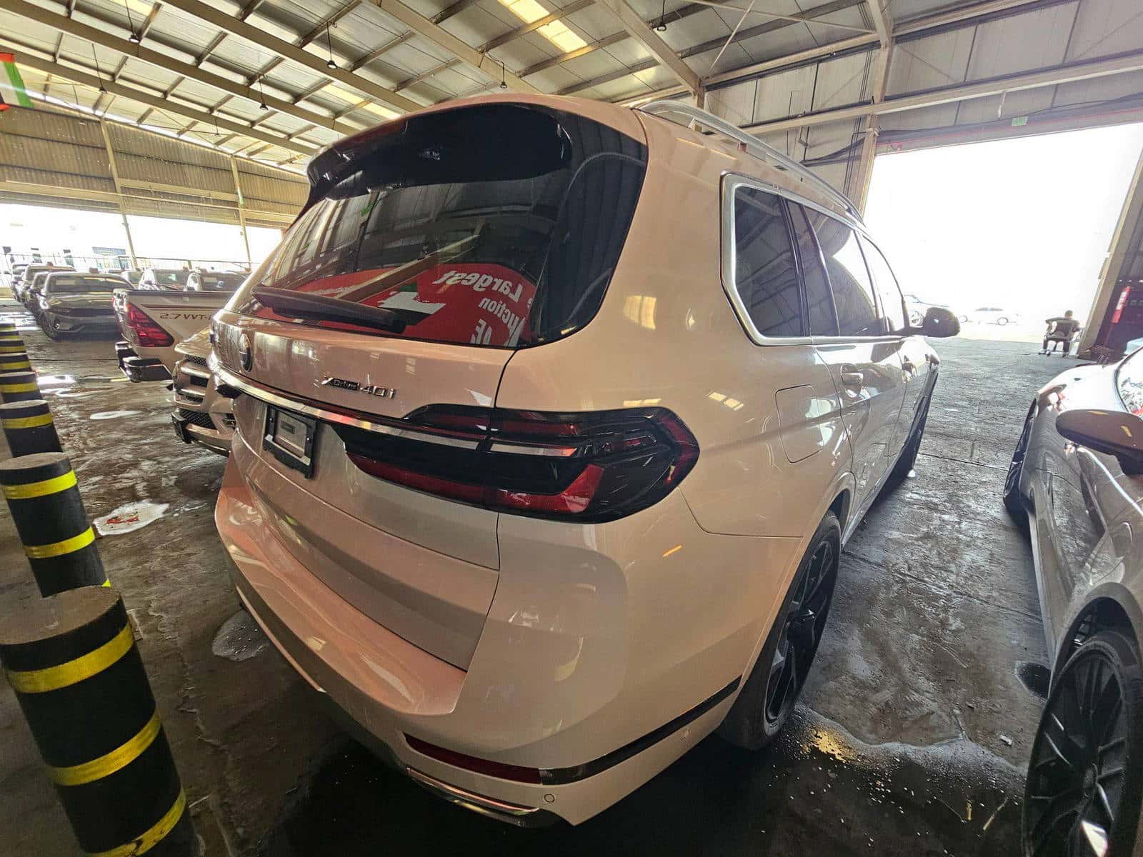 BMW X7 XDRIVE40I 2025 thumbnail 6