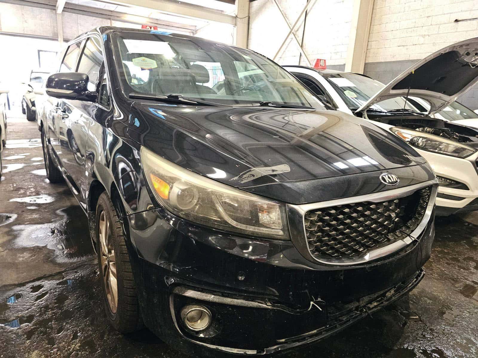KIA SEDONA 2015 thumbnail 2