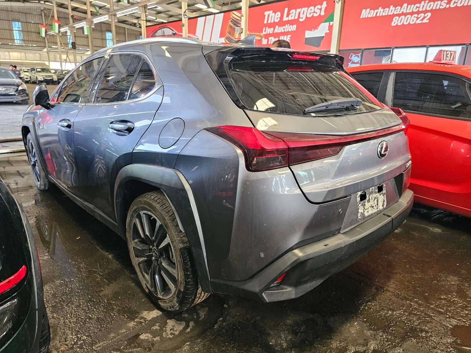 LEXUS UX 200 2021 thumbnail 4