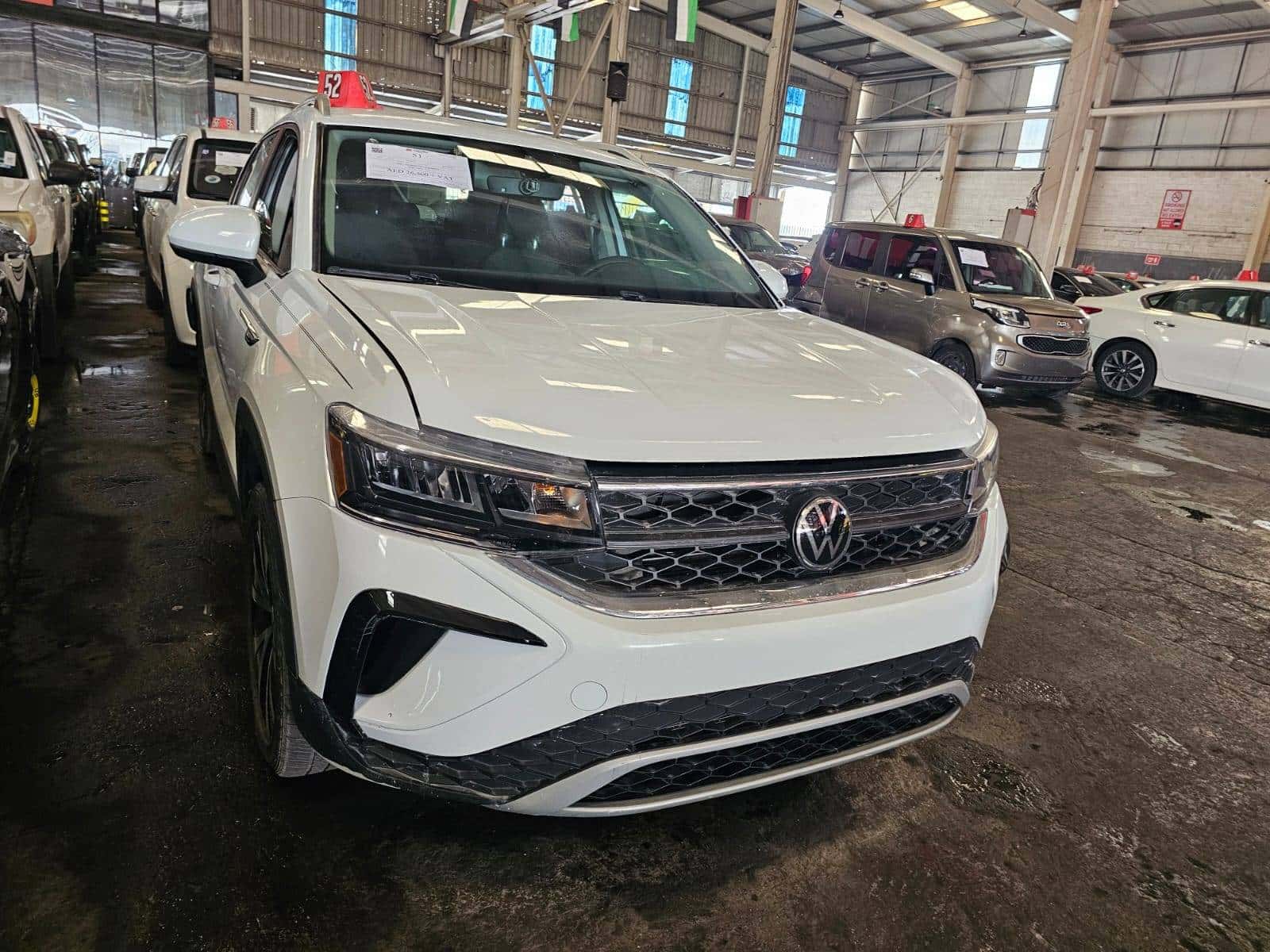 VOLKSWAGEN TAOS SE 2022 thumbnail 3
