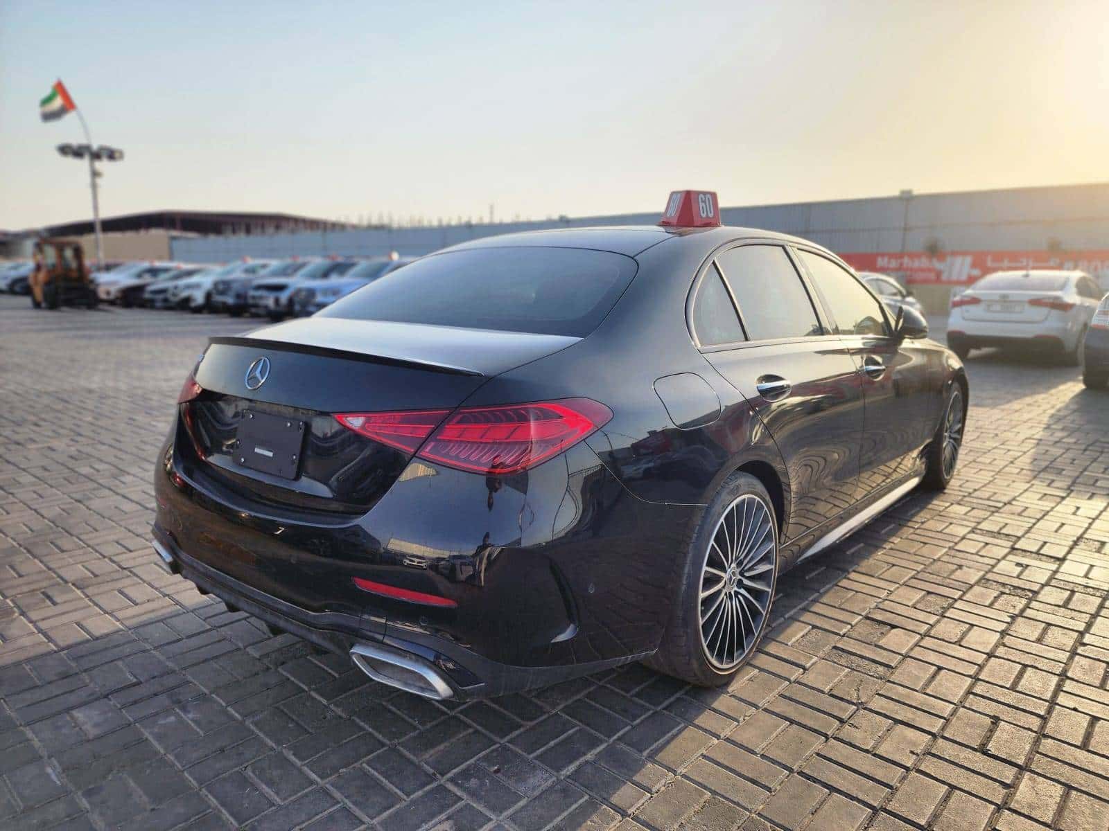 MERCEDES BENZ C300 2023 thumbnail 5