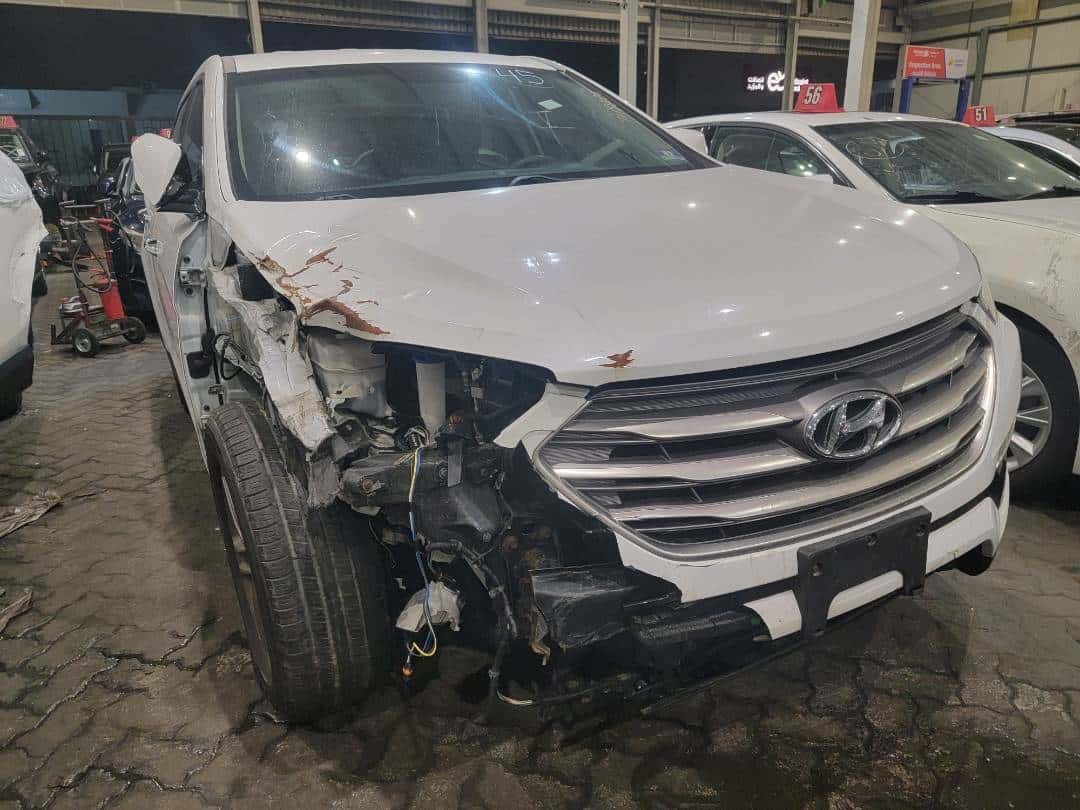 HYUNDAI SANTA FE - Exterior