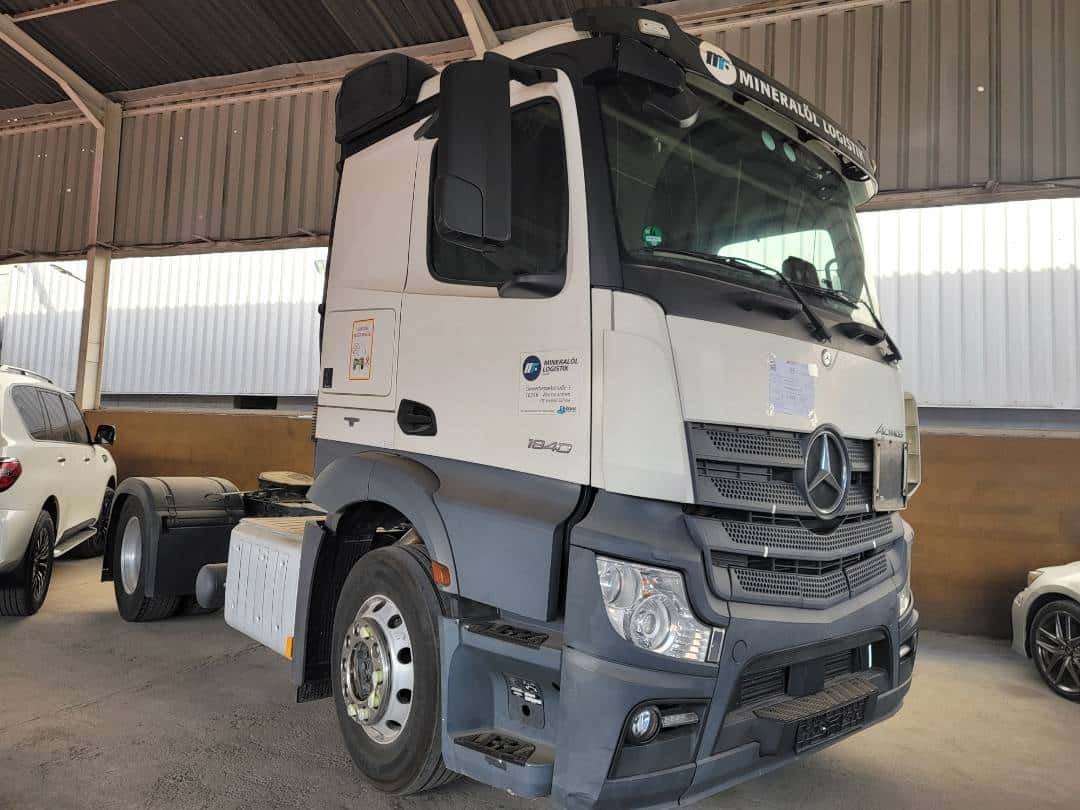 MERCEDES BENZ ACTROS 1843 - Exterior