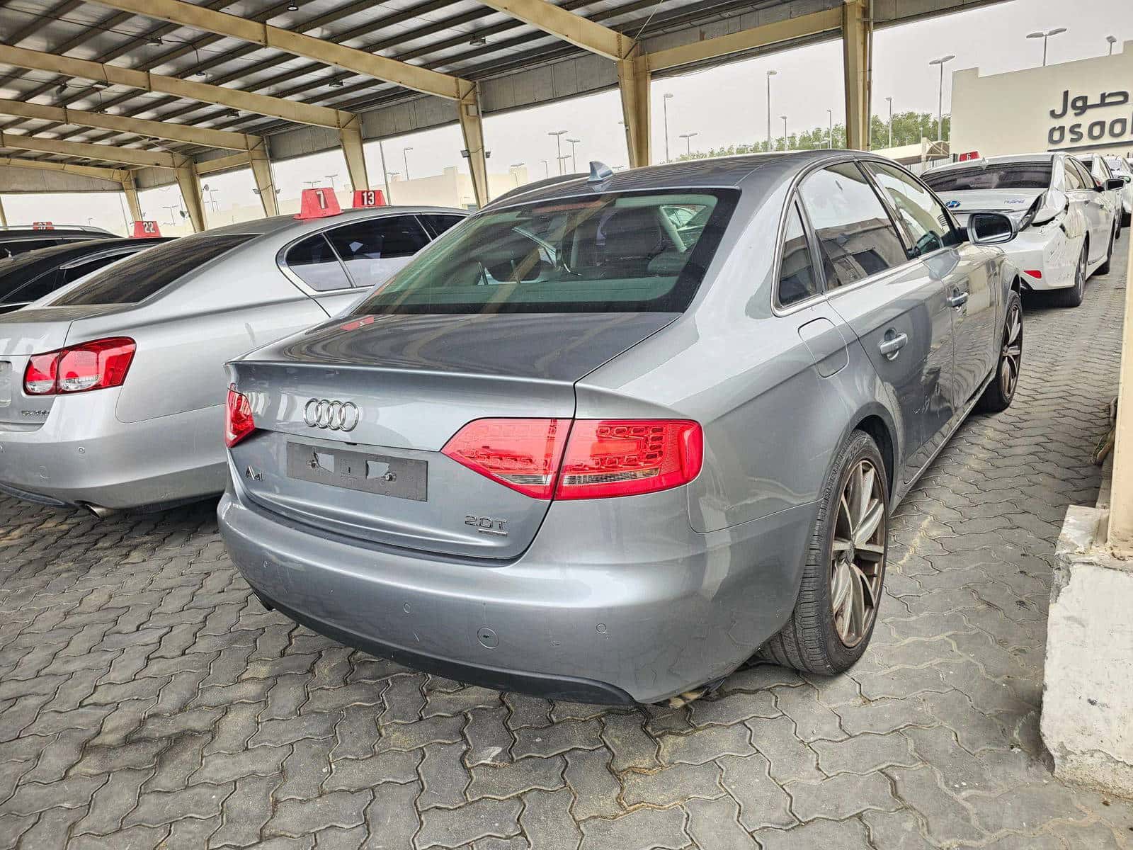 AUDI A4 - Exterior
