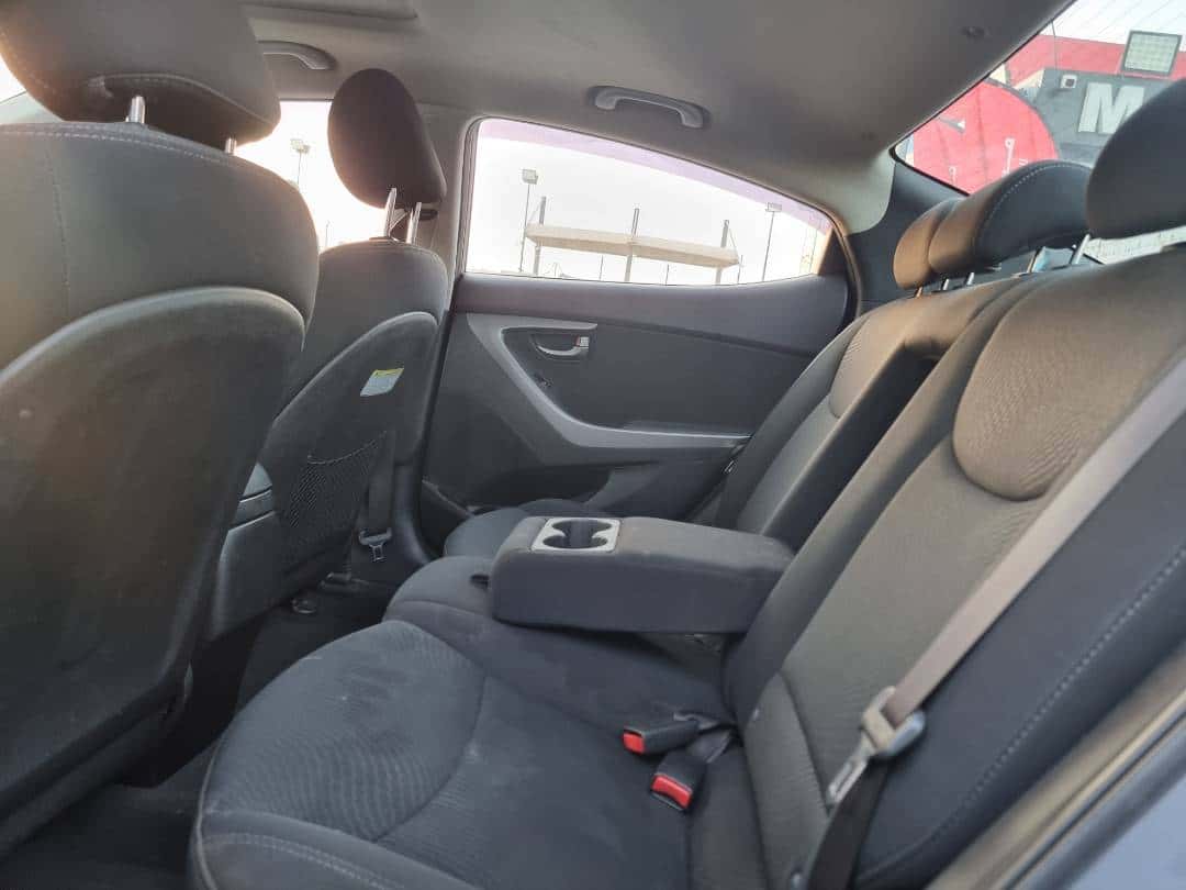 HYUNDAI ELANTRA - Exterior