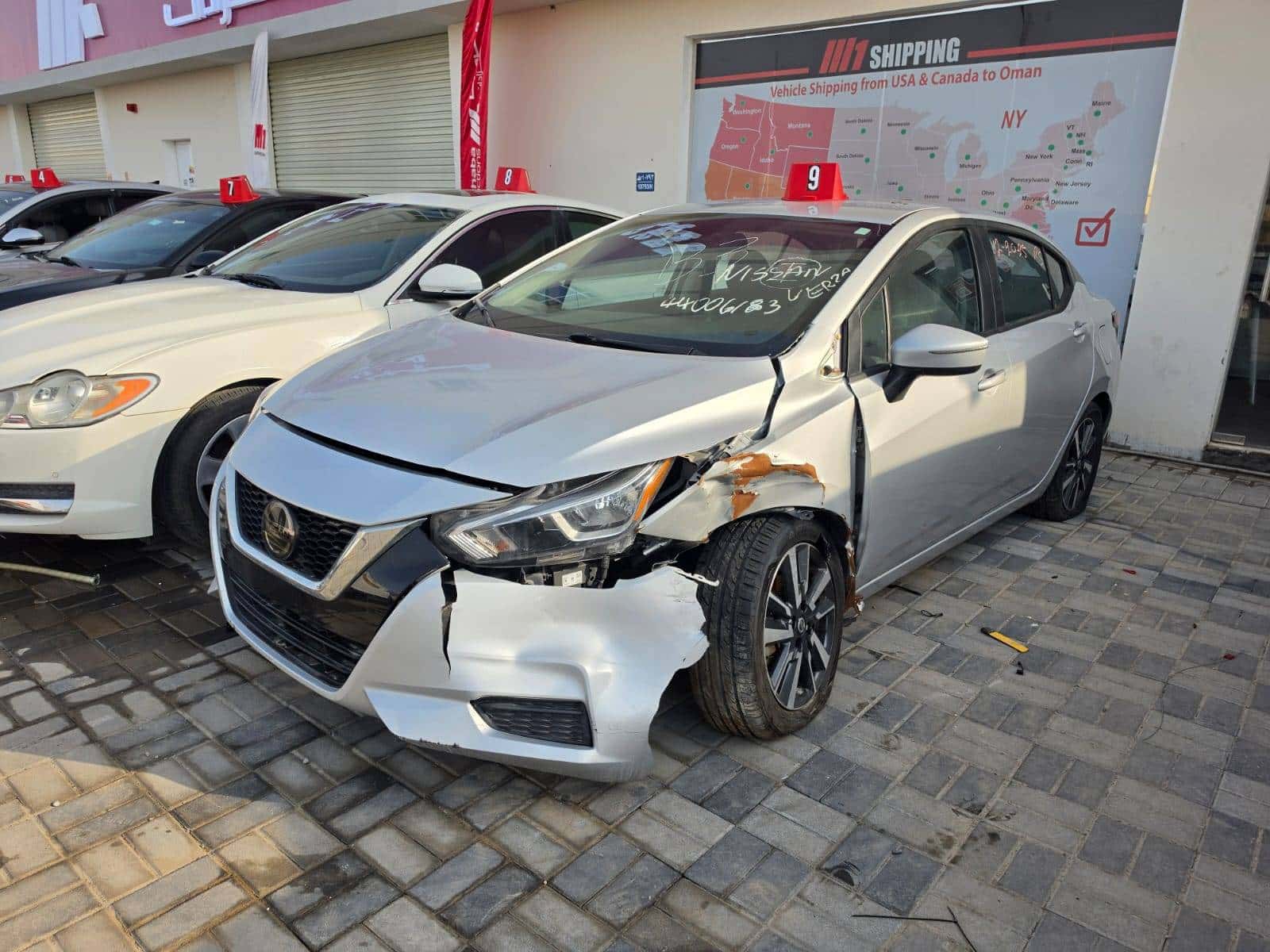 Nissan Versa 2021 thumbnail 3
