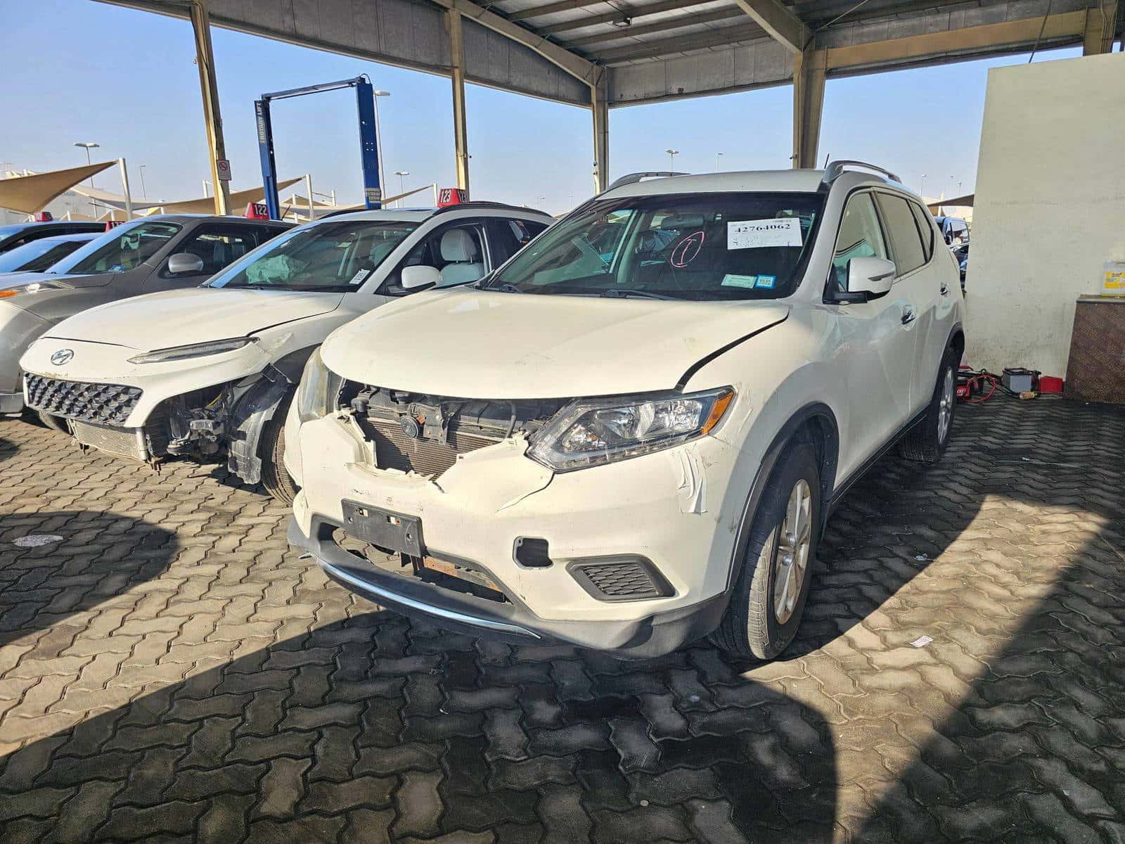 NISSAN ROGUE - Exterior