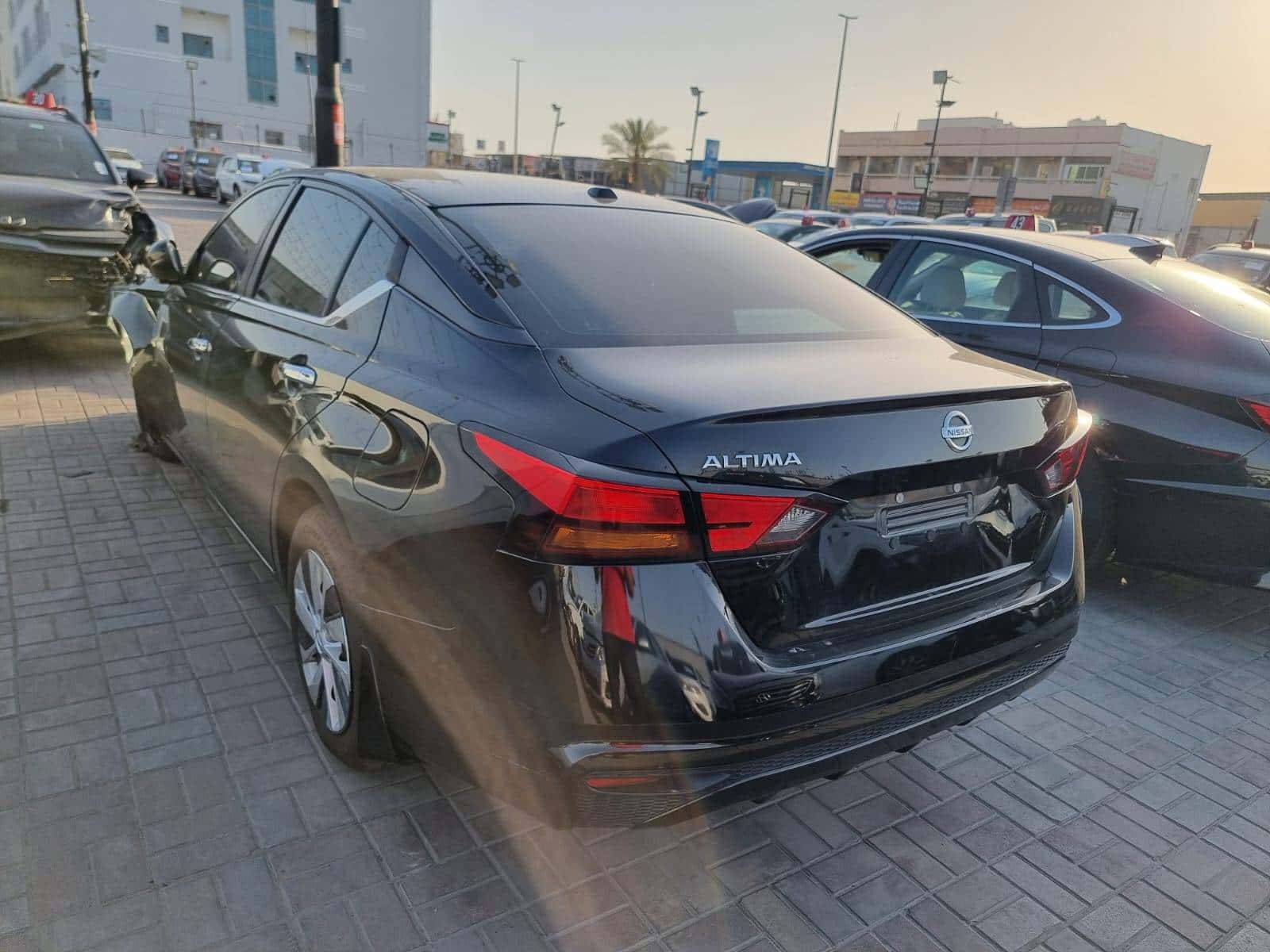 NISSAN ALTIMA 2020 thumbnail 1